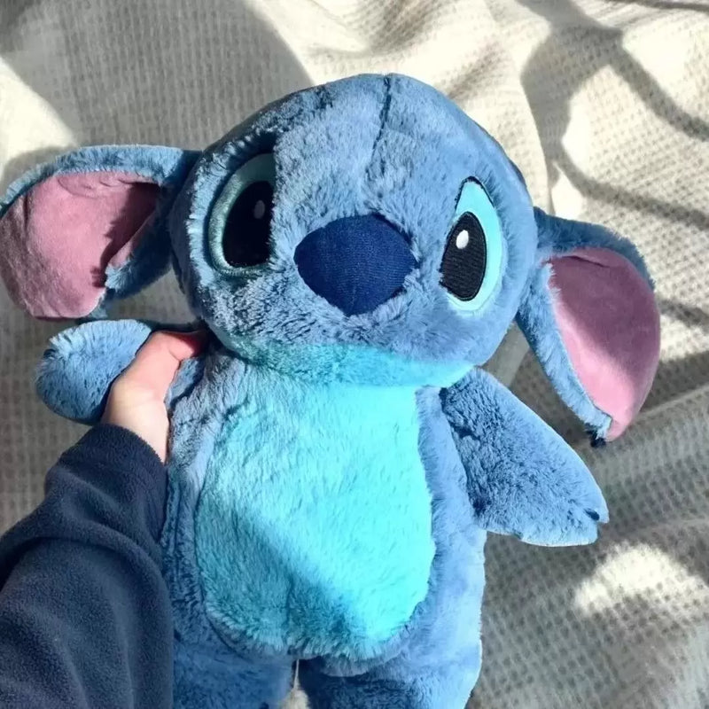 Pelúcia Stitch para o alívio das cólicas - UBC